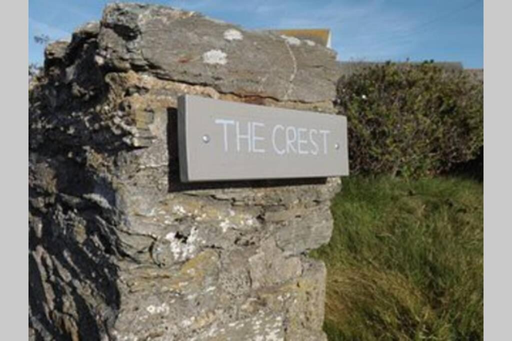 The Crest- 4 Bed Sea View -trearddur Bay Holiday home *